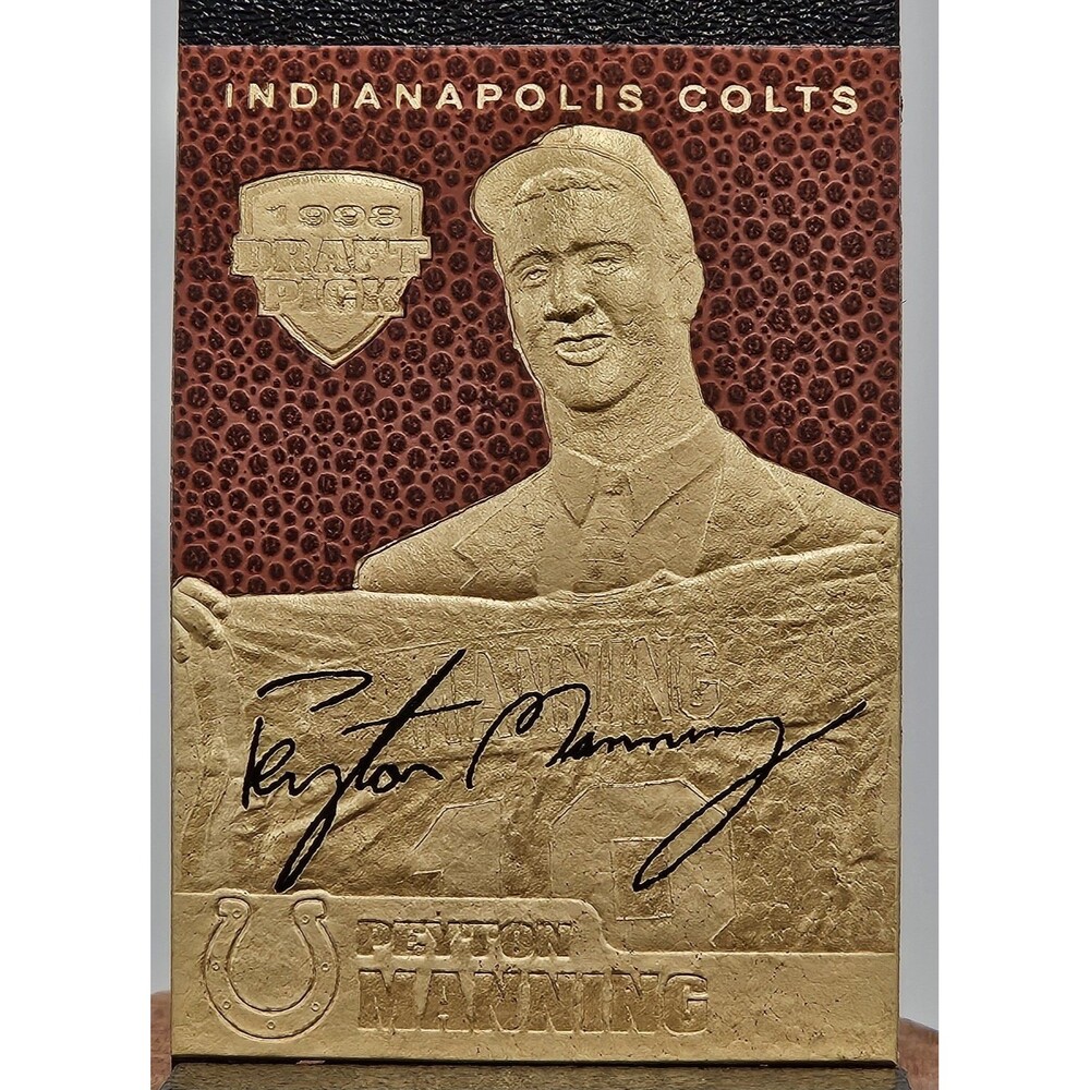 2006 Merrick Mint Feel the Game Gold Card Peyton Manning 98 Draft Colts Broncos